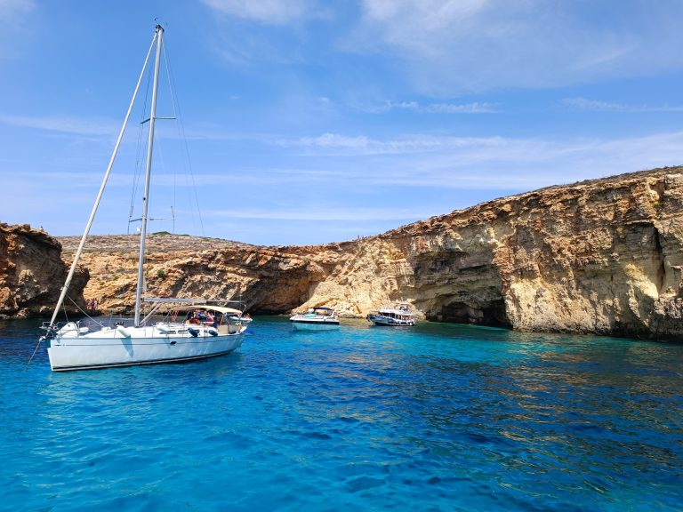 Luxurious Catamaran Adventure: Explore Malta’s Crystal Waters