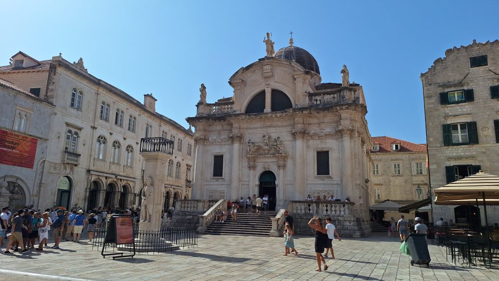dubrovnik church plaza