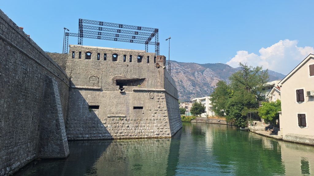fortress wall kotor