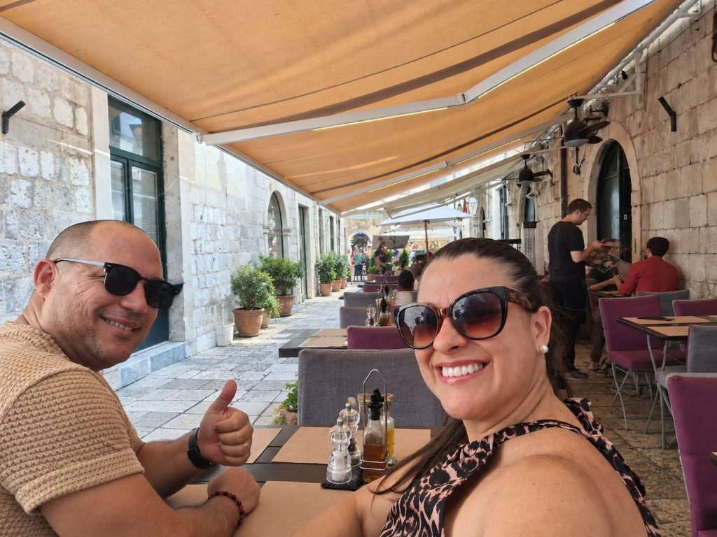 Sunny Stone Alley Café Selfie