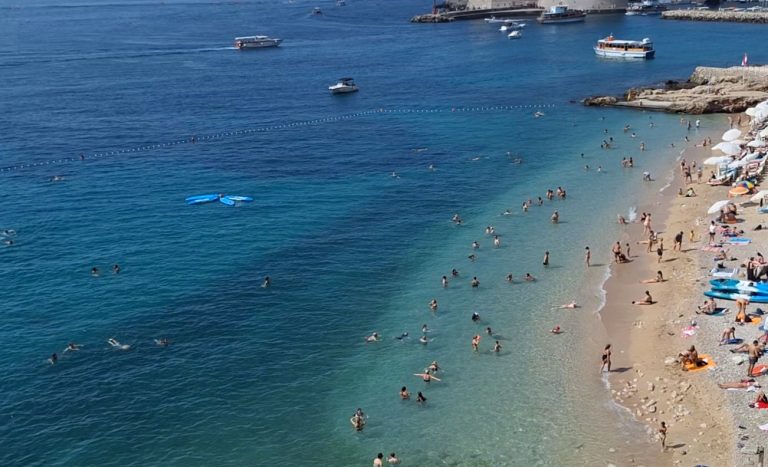 banje beach view from high